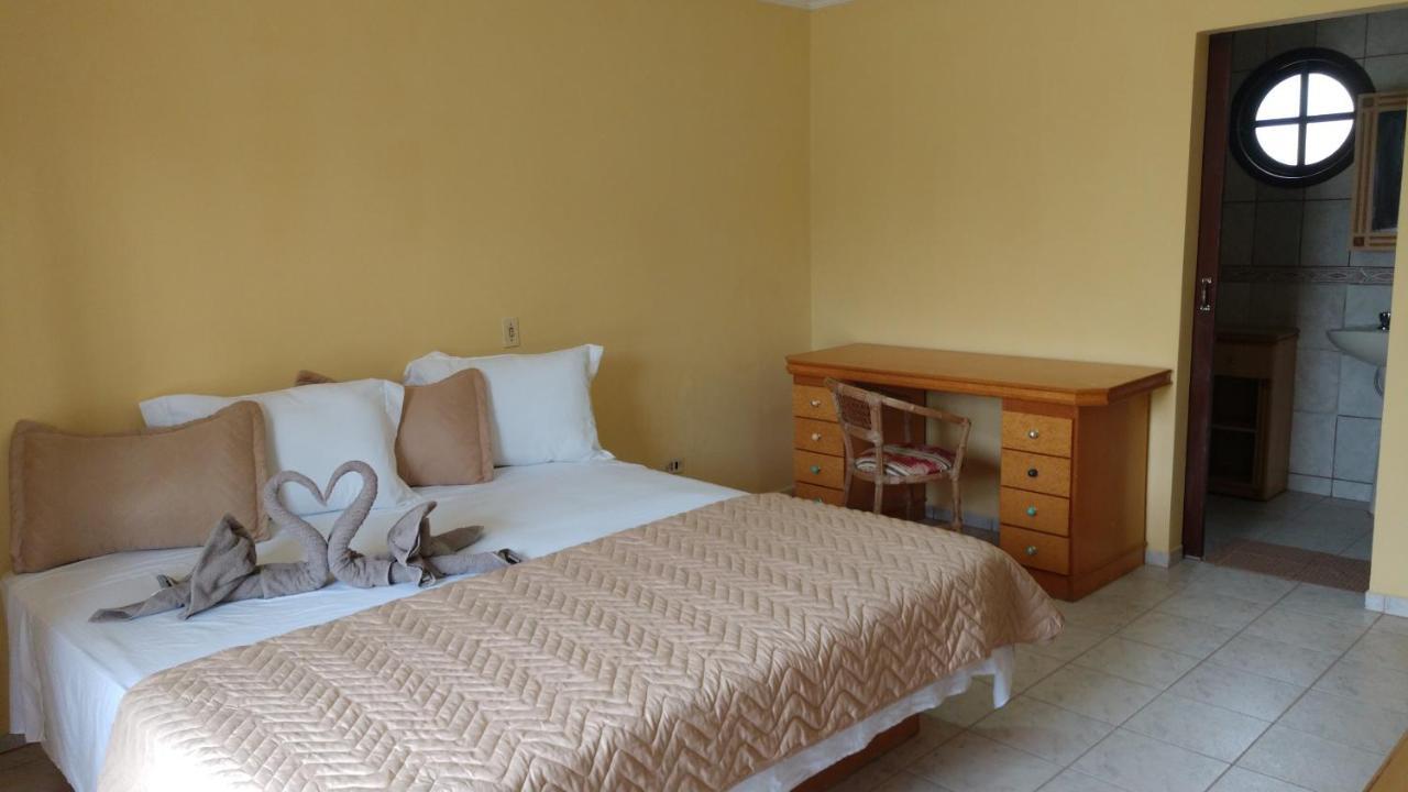 São José dos Pinhais Hotel Velha Corte חדר תמונה